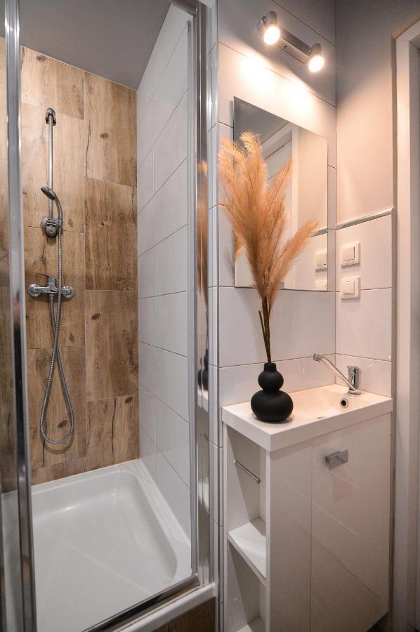 Citystay Brzezno Studio 3 Min Do Plazy Гданьск Экстерьер фото